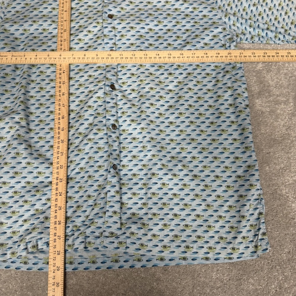 Tori Richard Shirt Mens Medium Blue Fish Print Hawaiian Cotton Button Front USA - Picture 2 of 4
